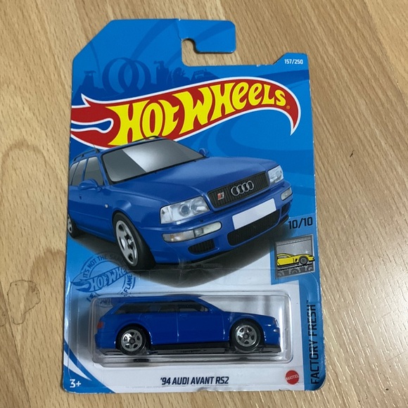 π 4/$20 π New! Hot Wheels β94 Audi Avant RD2 Factory Fresh Die-cast car. - Picture 1 of 4